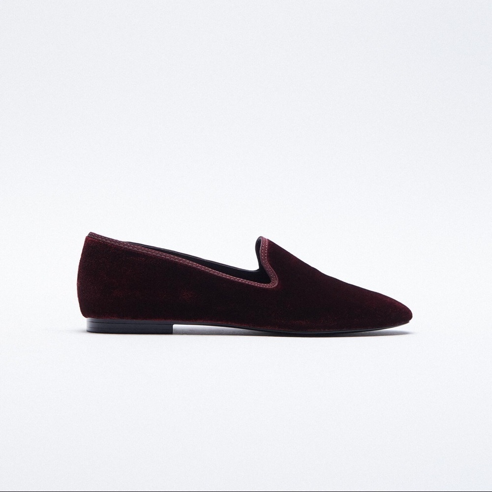 Zara Burgundy Slipper-style Shoes. Size 6. Never worn!